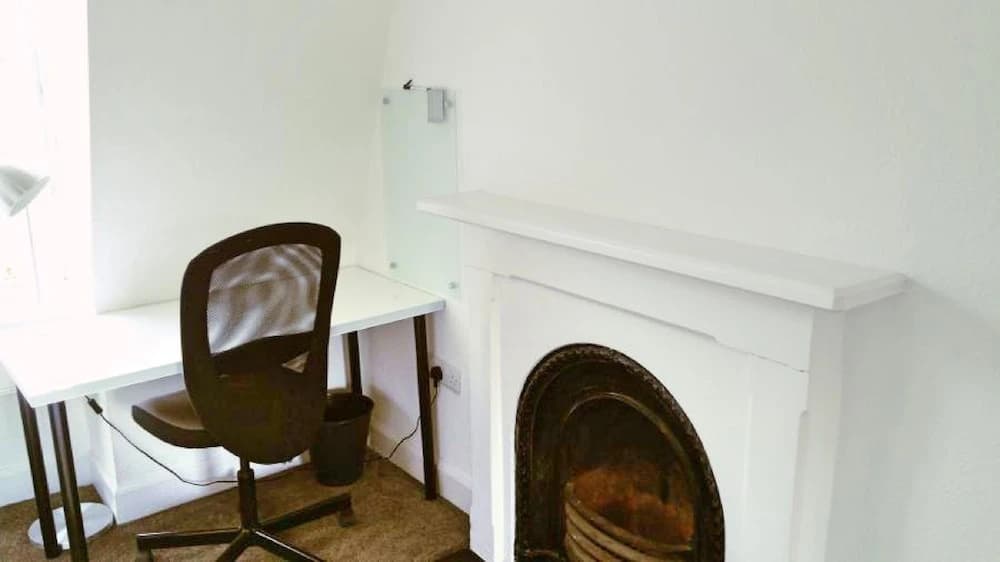 Edinburgh Chic Suite by Castle Terrace - photo 11