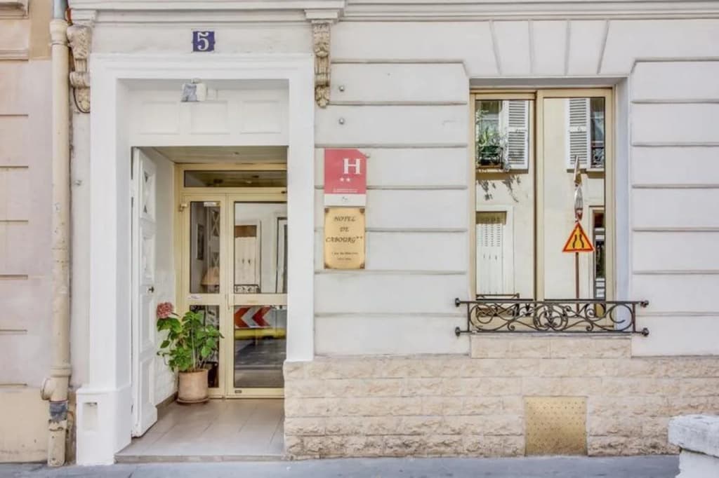 Hôtel Maât Batignolles - main photo