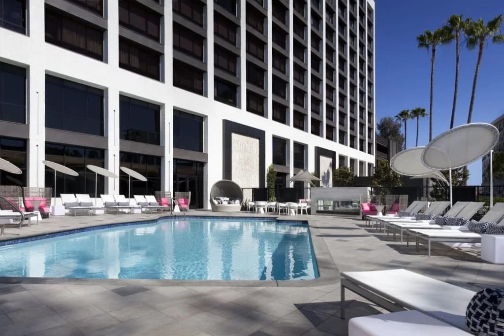 Beverly Hills Marriott - photo 17