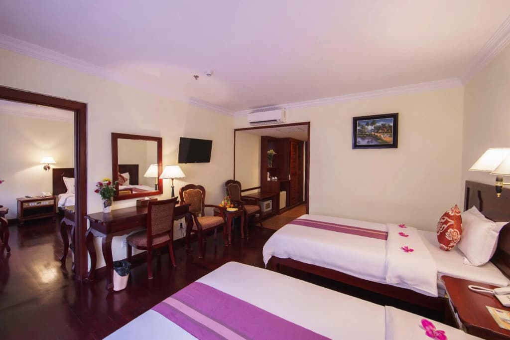 Smiling Deluxe Hotel - main photo