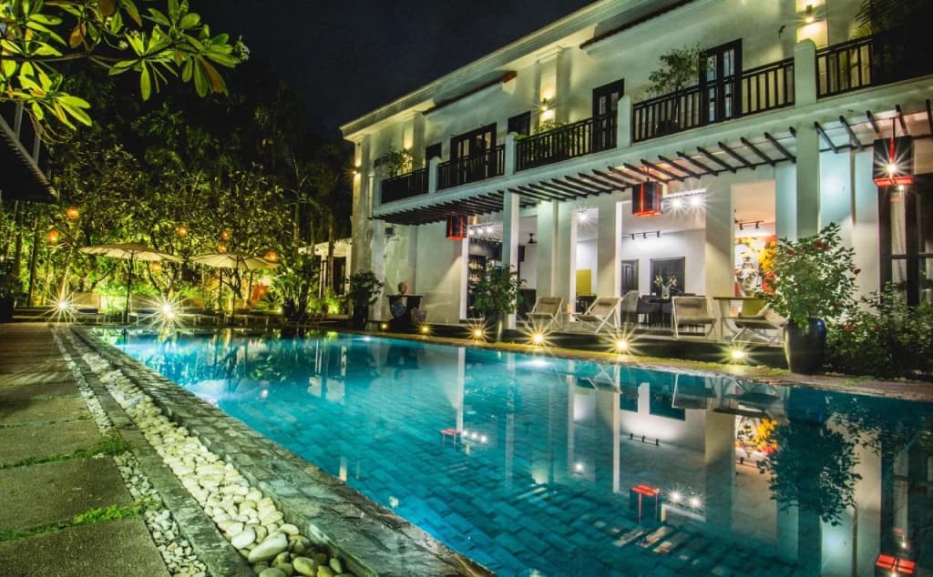Mulberry Hotel - photo 18