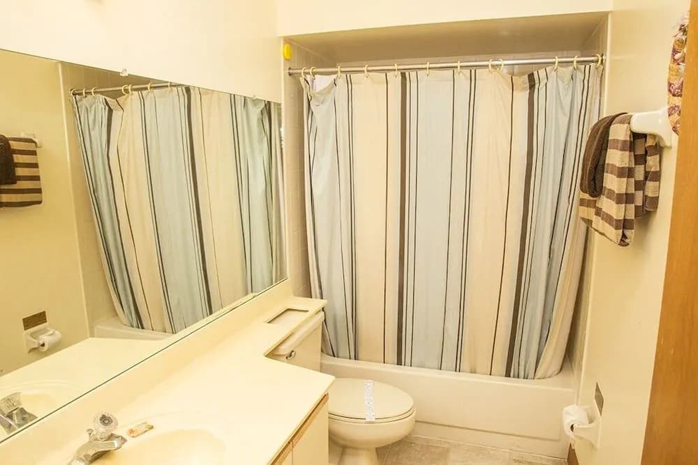 Claremont Holiday Home - photo 9