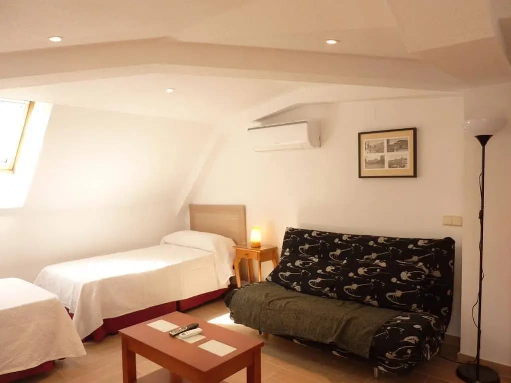 Dobo Homes Ronda De Valencia Apartment - photo 6