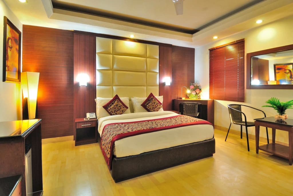 Hotel Krishna Residency at Dwarka - photo 7