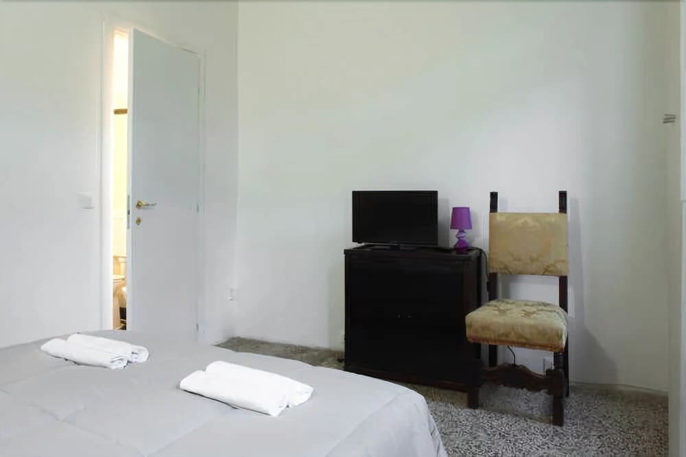 Venetian style - main photo