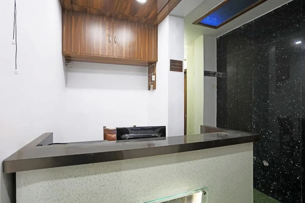 OYO 625 Dev Palace - photo 16