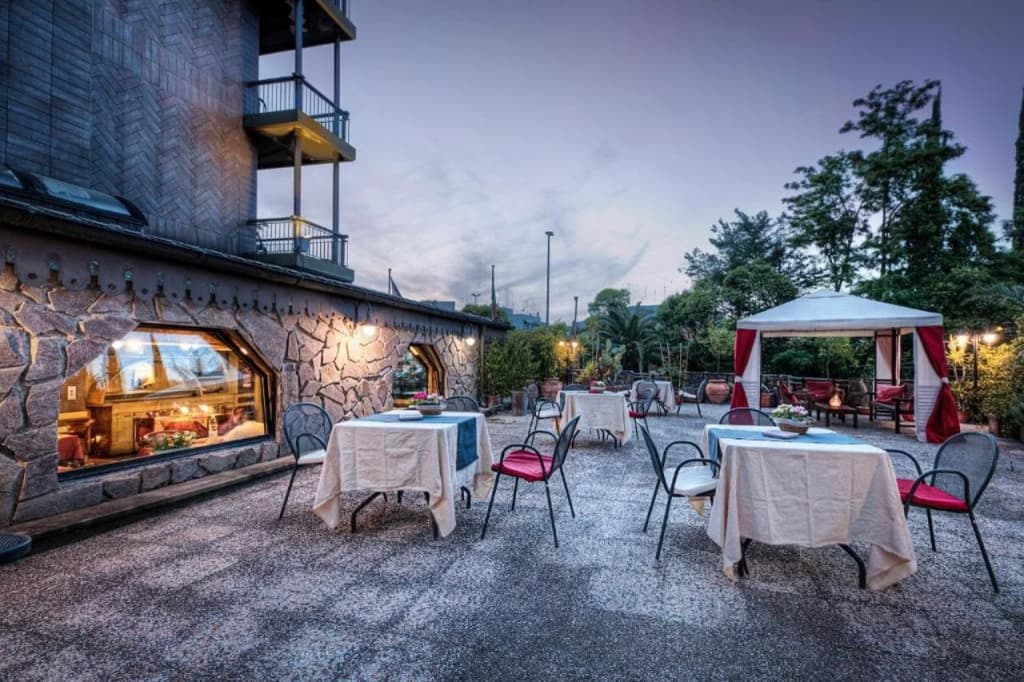 Colony Hotel - photo 21