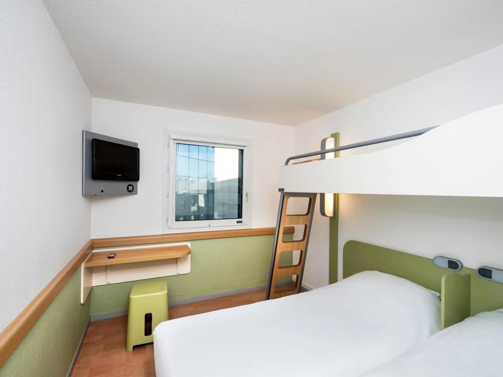 ibis budget Nice Aeroport Promenade des Anglais - photo 7