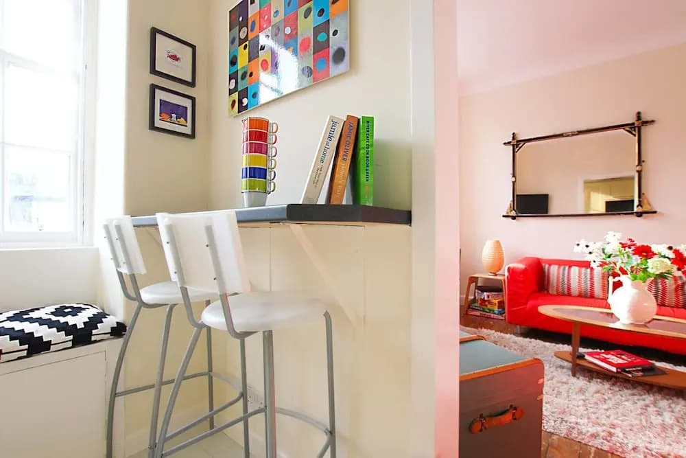 JOIVY Bright New Town 2 bed Apt - 5 Mins to Princes St - photo 13
