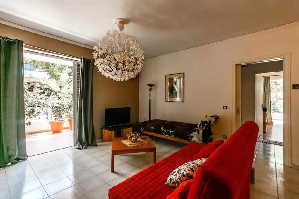 Bright And Spacious Flat, 5 Min From The Beach - photo 3