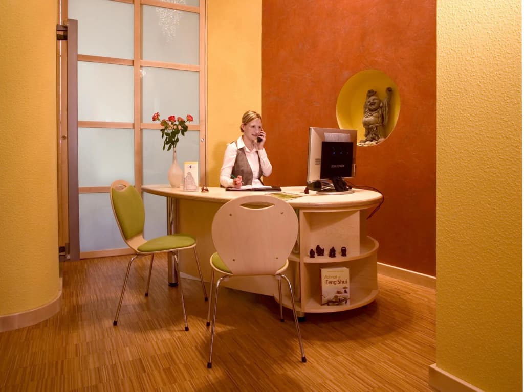 Melarose Feng Shui Hotel - photo 9