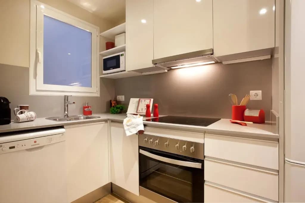 Enjoybcn Coliseum Apartments - photo 21