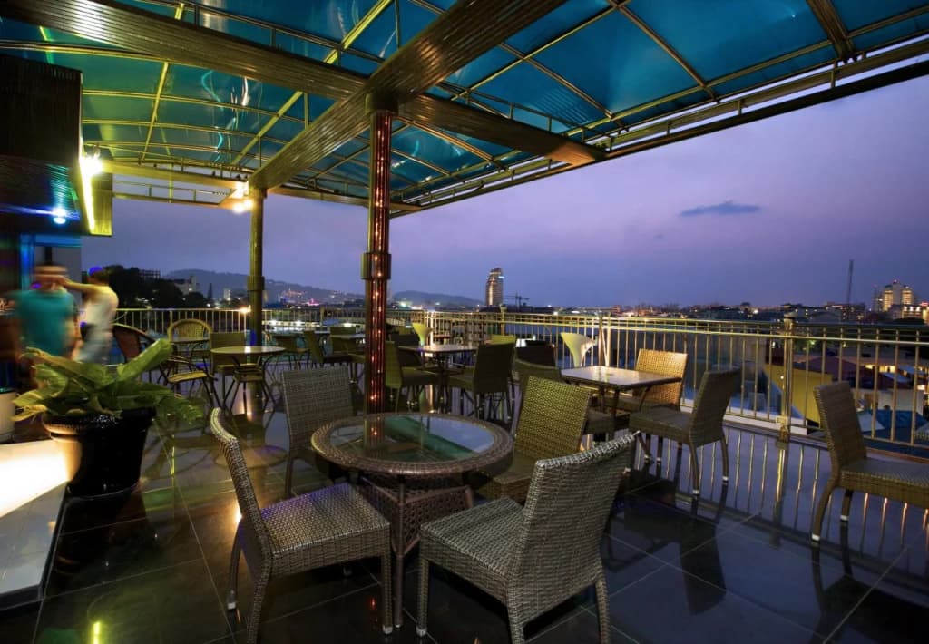 Patong Eyes Hotel - photo 22