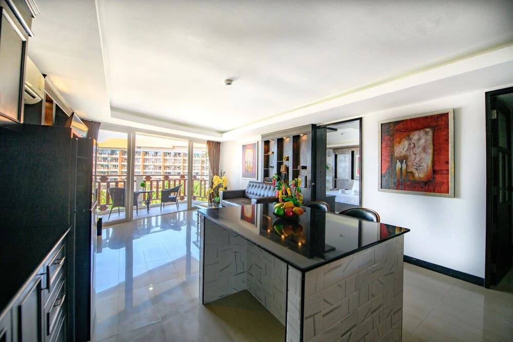 Royal Hill Resort Condotel - photo 12