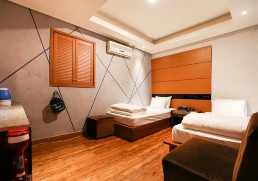 Hotel Highland - photo 13