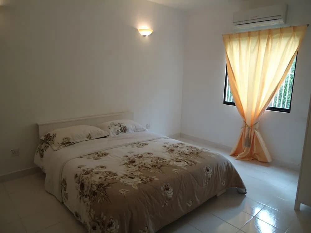 Red Door Apartments - main photo