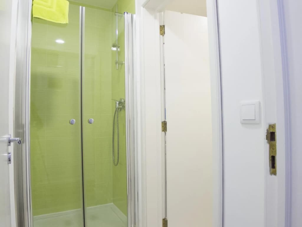 LV Premier Chiado CH5 AC, elevator, central - photo 9
