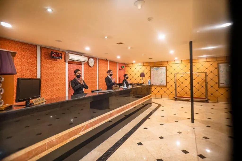 Hotel Olympic - photo 16