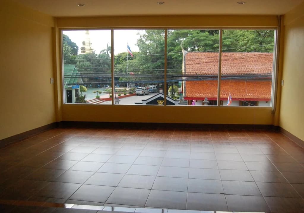 Royal Standard Hostel - photo 8