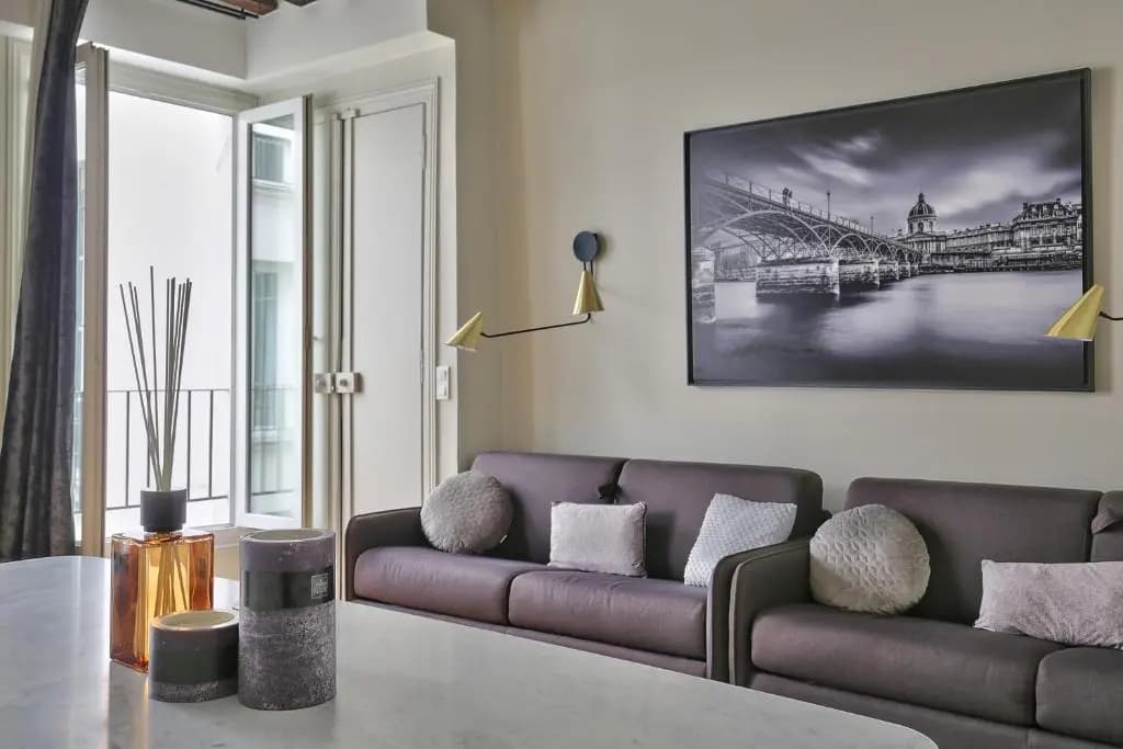70 - Authentic Parisian Flat - photo 3