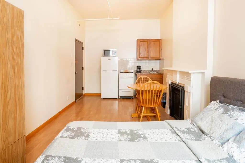 West 30th Street Guest House - photo 12