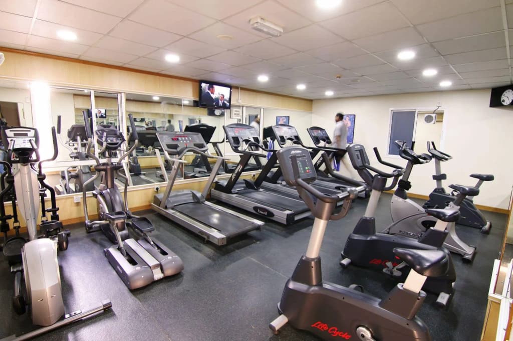 Majan Continental Hotel - photo 22