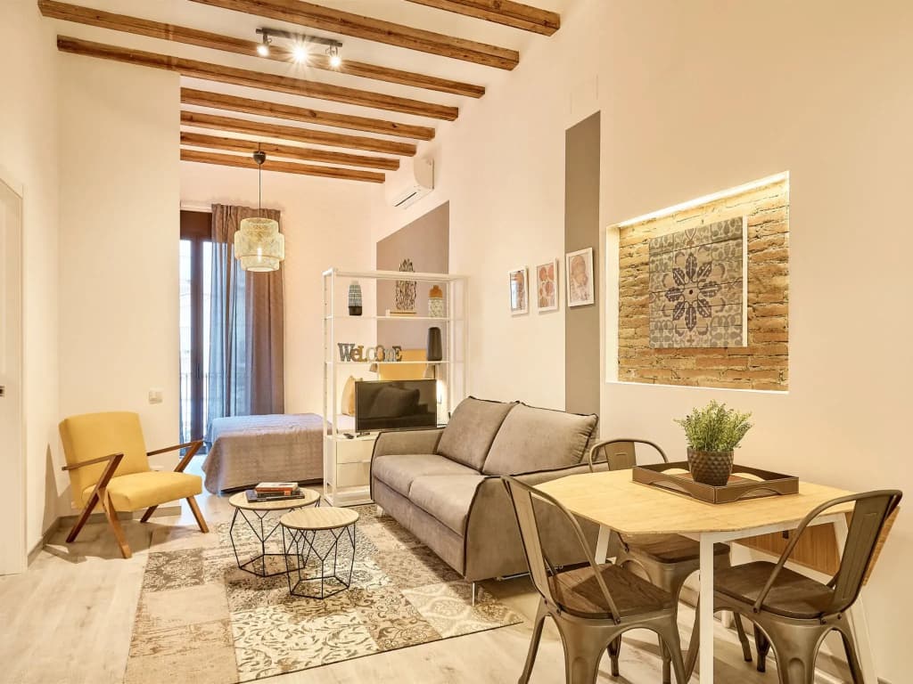 UD Apartments Barcelona - Marina Vintage Exclusive Apartment (2BR) - photo 10