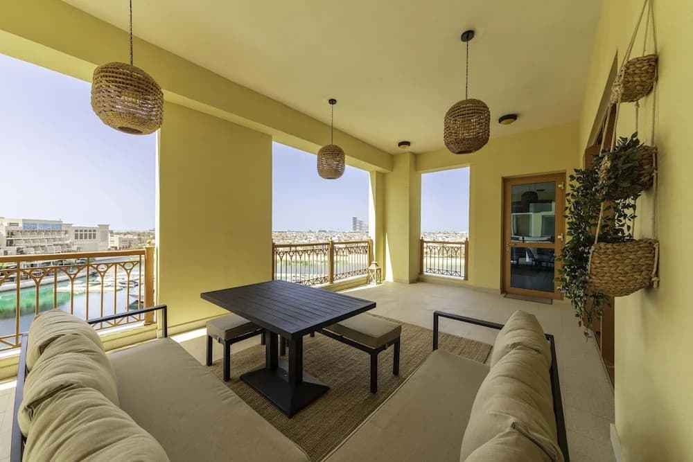 Maison Privee - Exclusive Apt with Seafront Views over Palm Jumeirah - photo 6