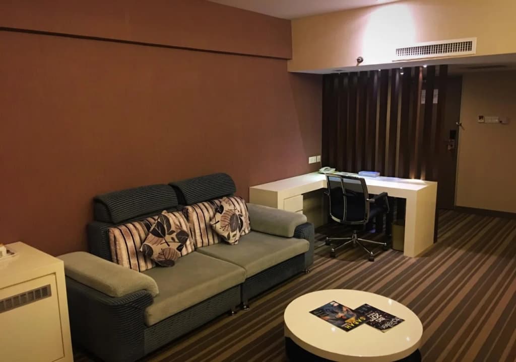 Hotel Capital - photo 10