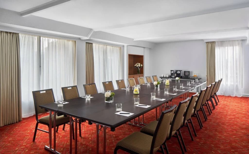 Melbourne Marriott Hotel - photo 14