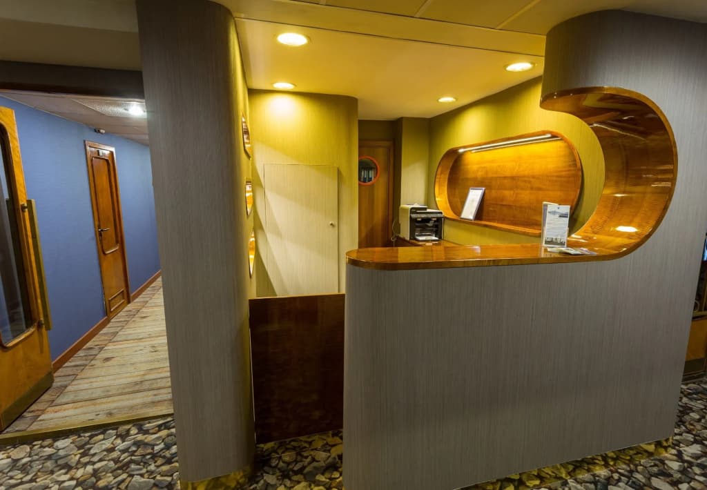 Grand Jules Boat Hotel Budapest - photo 2
