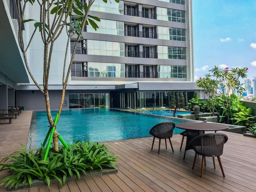 Wonderful Studio at The Newton Ciputra World 2 Apartment - photo 6