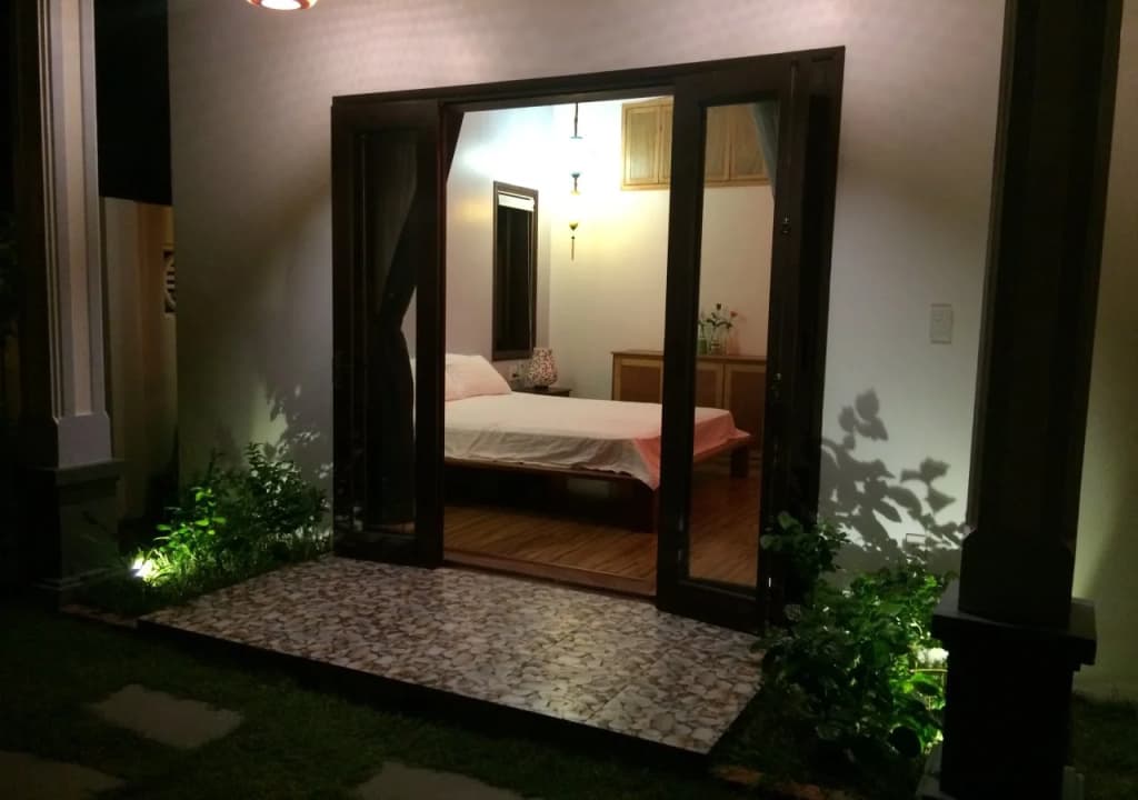 Tom's House - photo 3