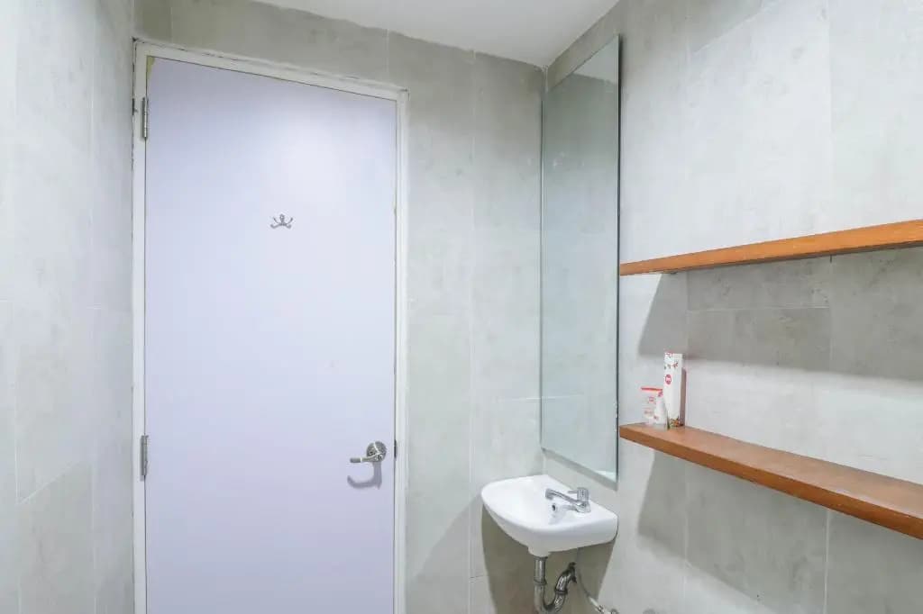 OYO 1486 Tantular Residence - photo 9