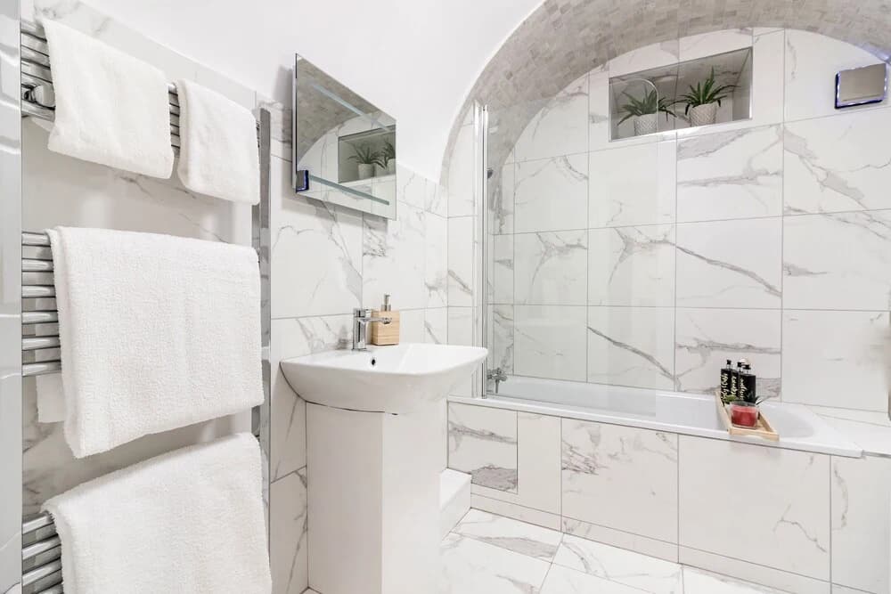 Stylish & Comfy Apartment in Marylebone - photo 8