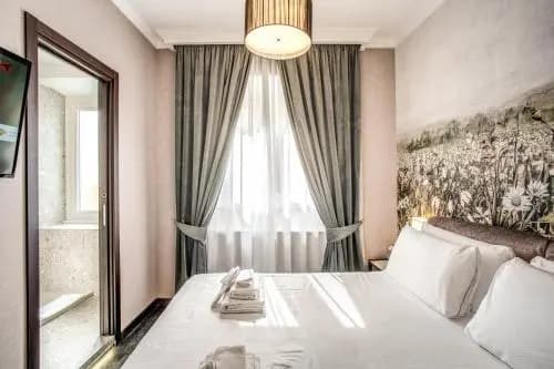 Fourheads Private Suites - photo 4