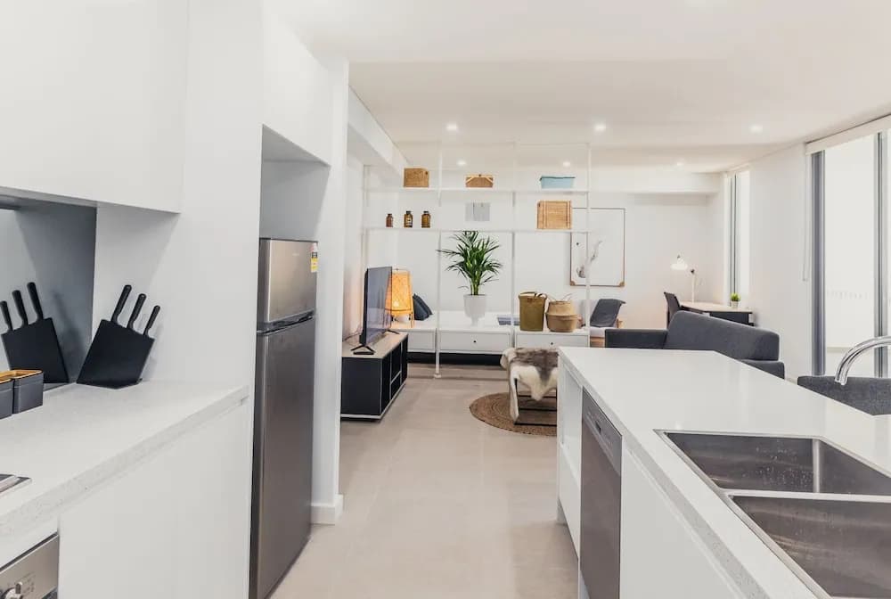 mascot apartment - photo 8