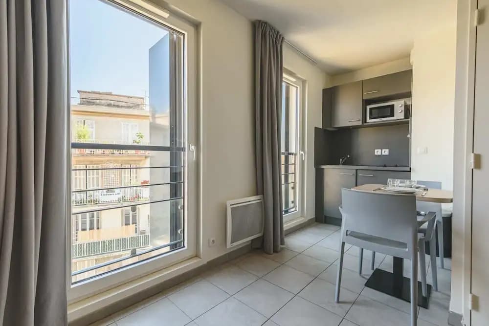 Beautiful Apartment of 30m² - Nice - photo 6