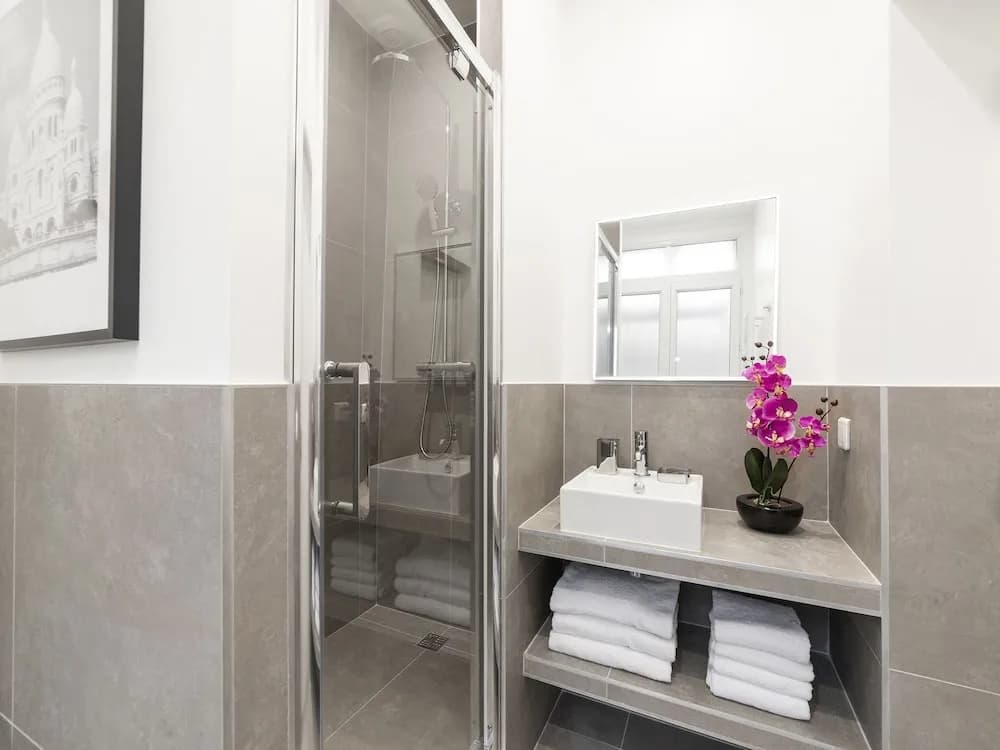 NEW! Luxury 3 Bedrooms Opera I by Livinparis - photo 7