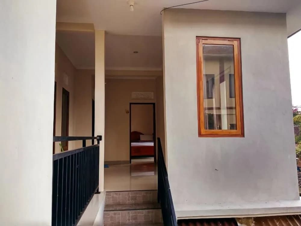 Dira Guest House - photo 10