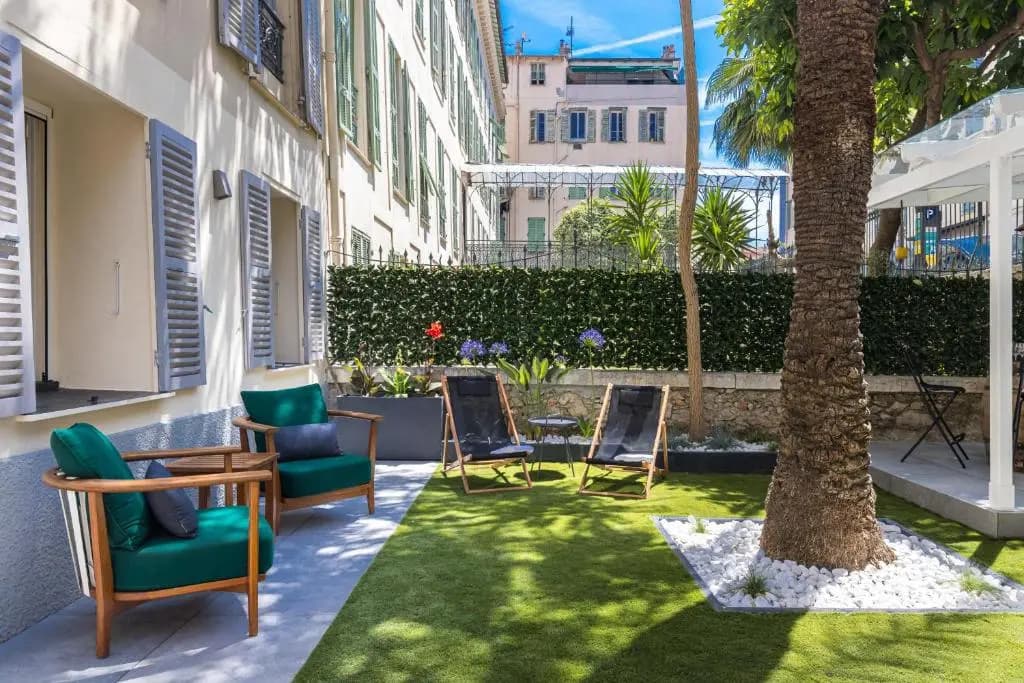 Luxury 3 Bdr Garden & Parking - Angels' Garden - photo 15