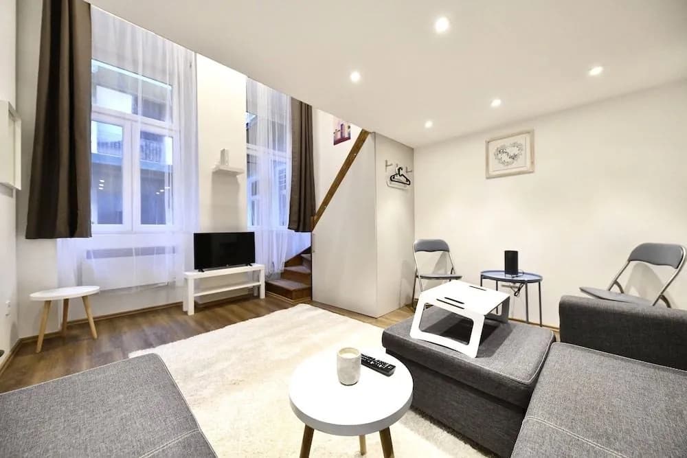 Cosy flat in Király str, King - photo 5