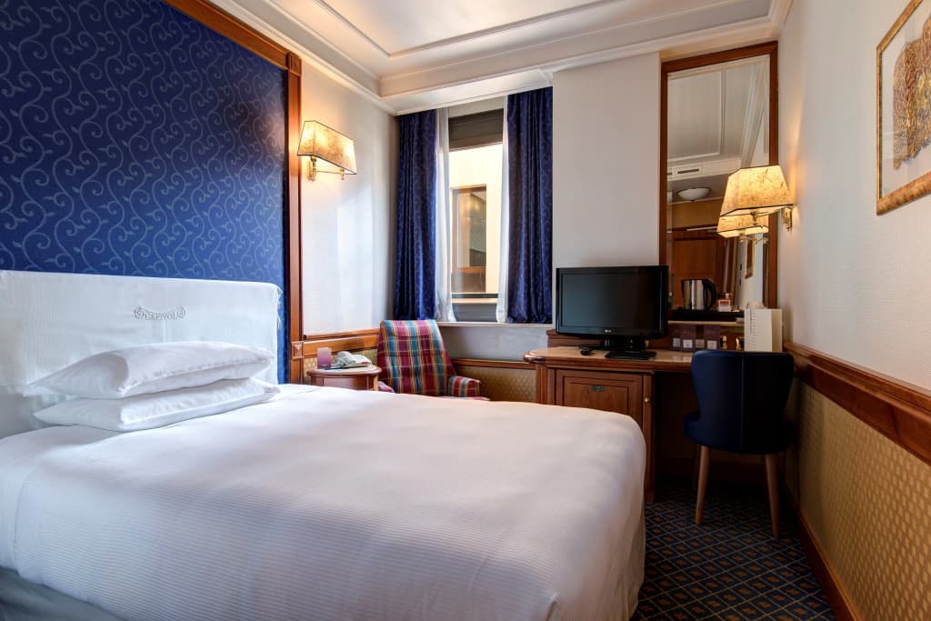 Capitol Hotel - photo 6