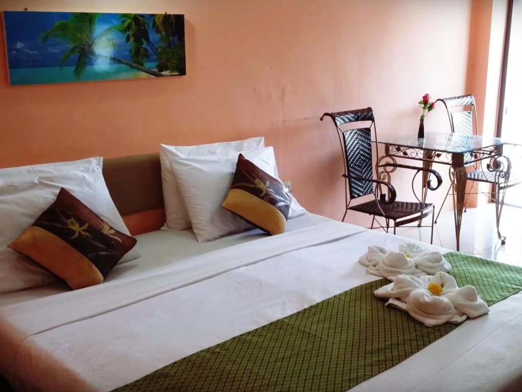 Huahin Euro City Hotel - photo 4