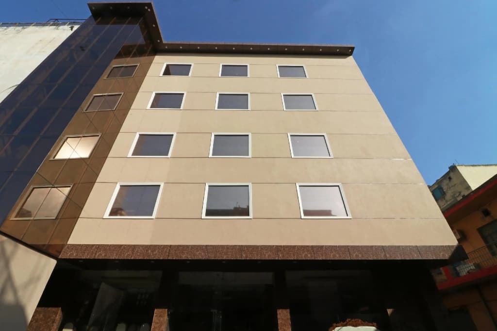 Capital O 11690 M Suites - main photo