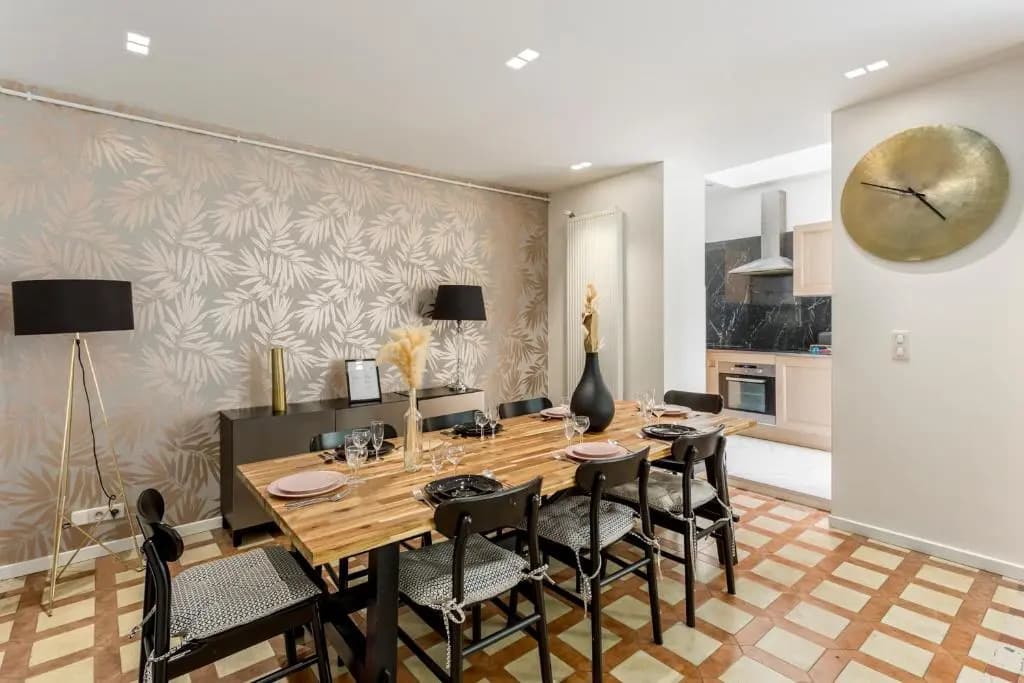 180 Suite Eden, Luxury Apt at Sacre Coeur - photo 13