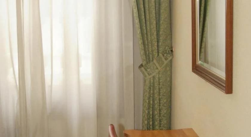 Hostal La Selecta - photo 3