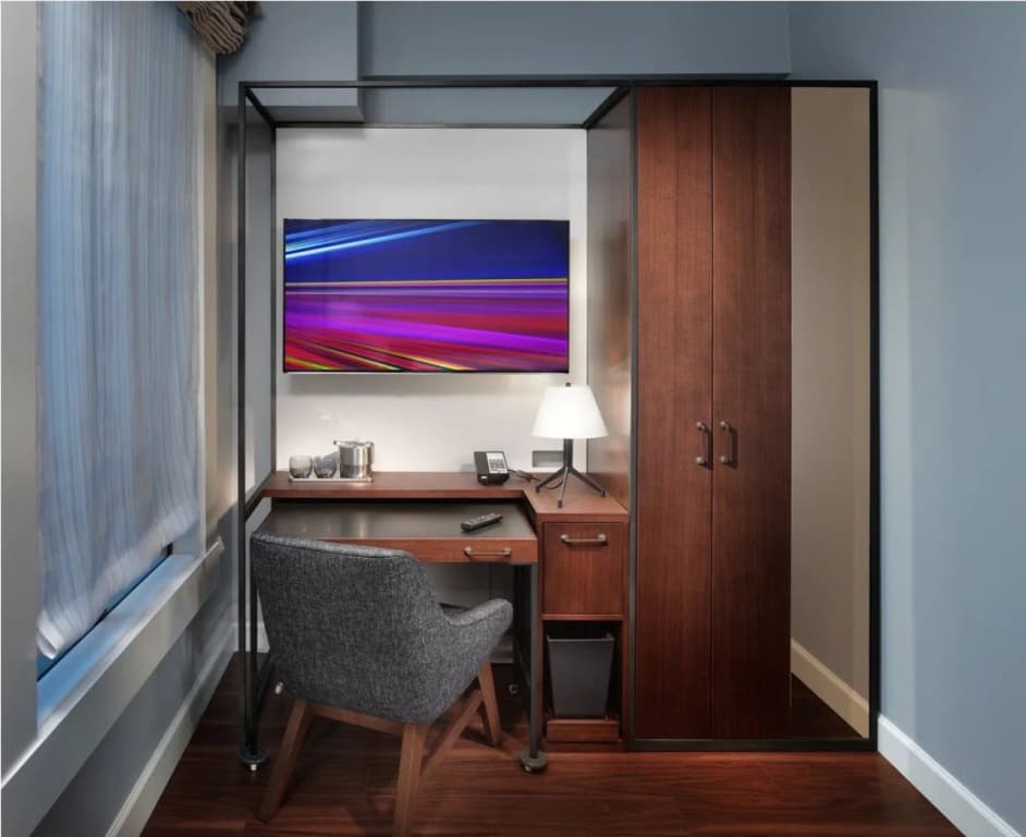 Axiom Hotel - photo 12