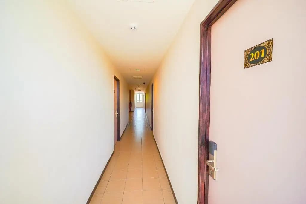 CMN Hotel - photo 12