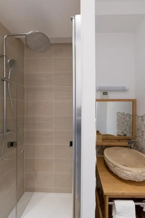 Cosy Flat in Paris Saint-Lazare Opéra - photo 6